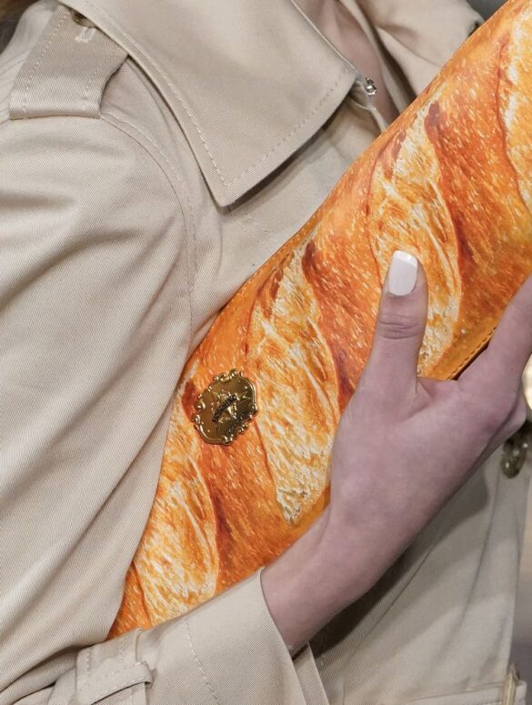 bread bag moschino